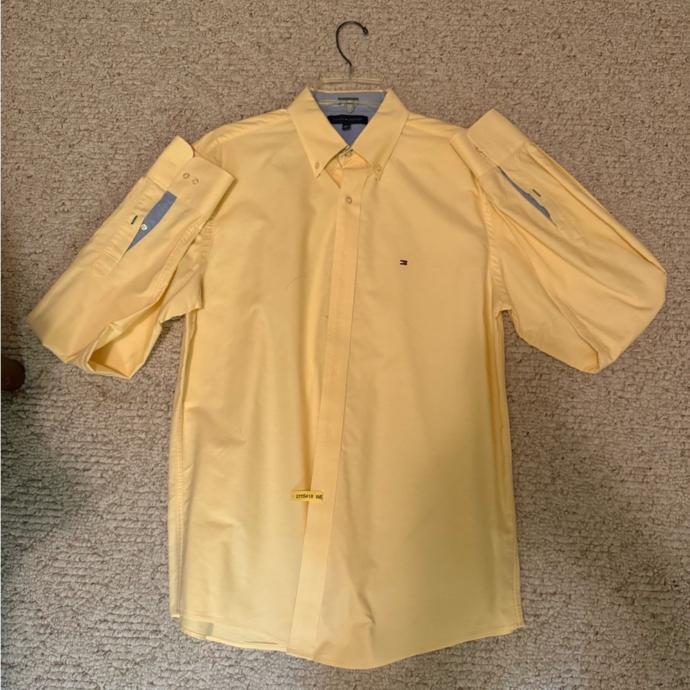 Men’s Tommy Hilfiger Button Down